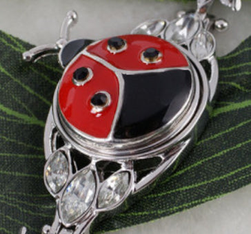 20mm Ladybug Enamel Snap Chunk