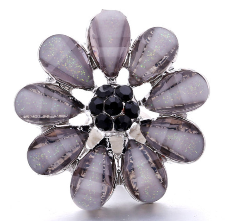 20mm Flower Resin Snap Chunk